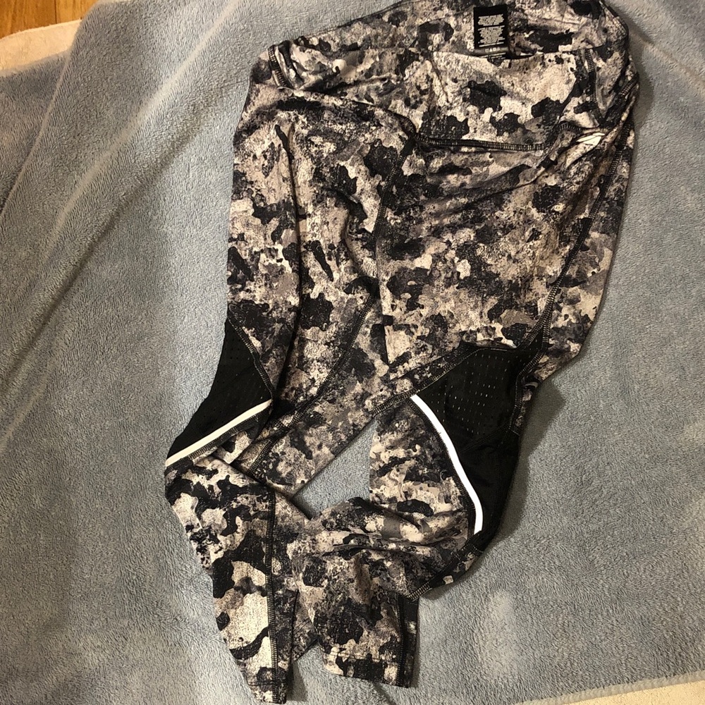Avia Black and White Leggings